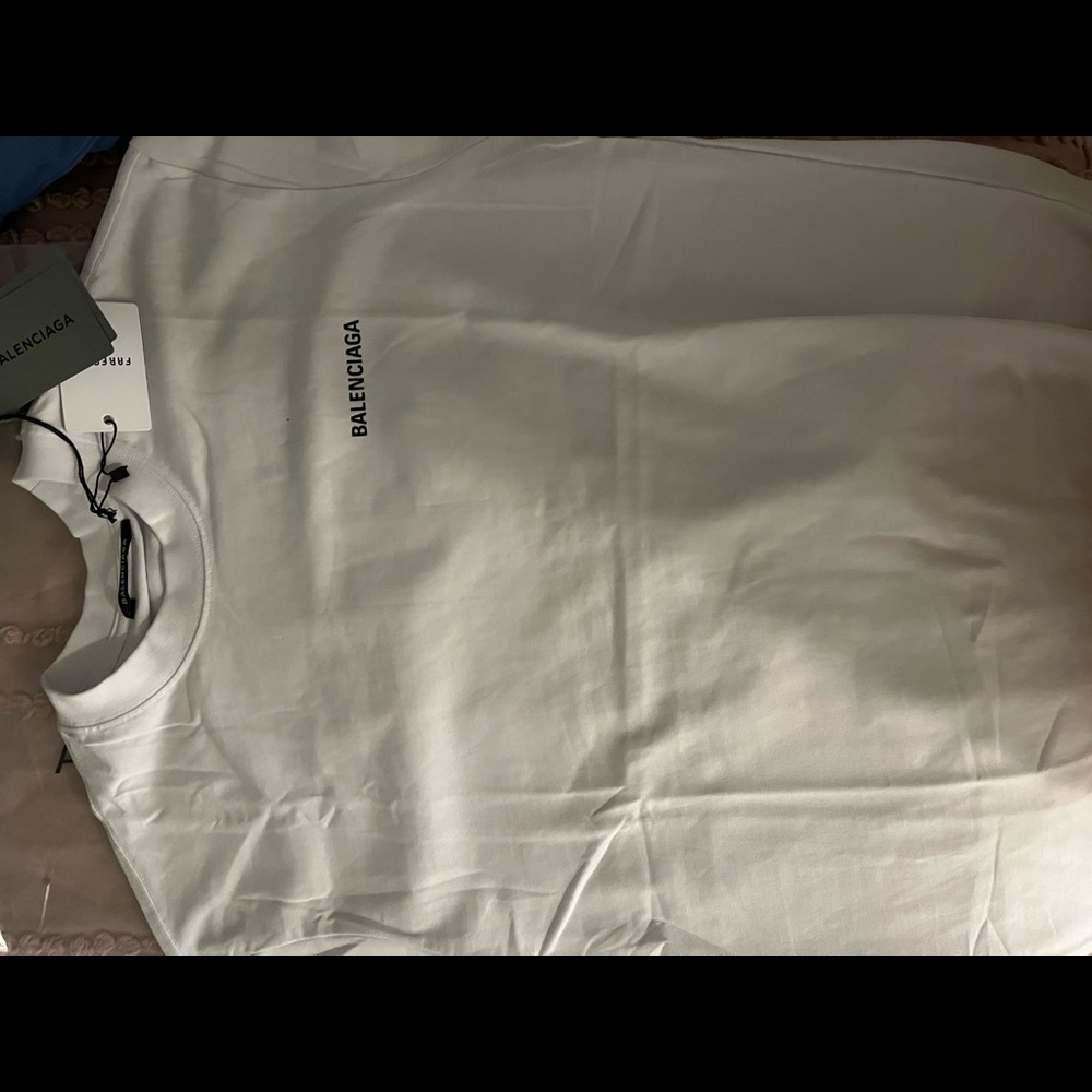 White Balenciaga t shirt New never used size small